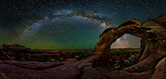Broken Arch, Milky Way, Arches National Park
