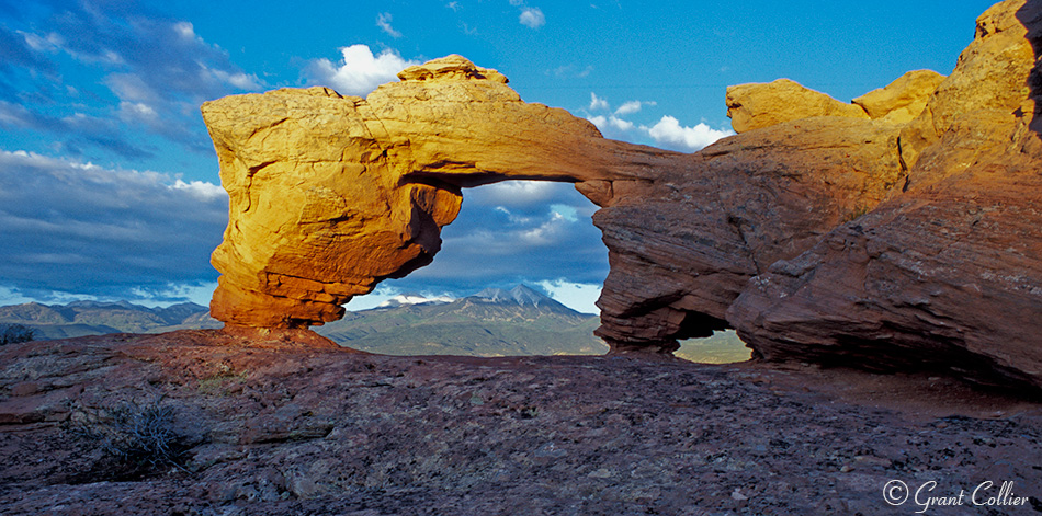 Tukuhnikivatz Arch, La Sal Mountains