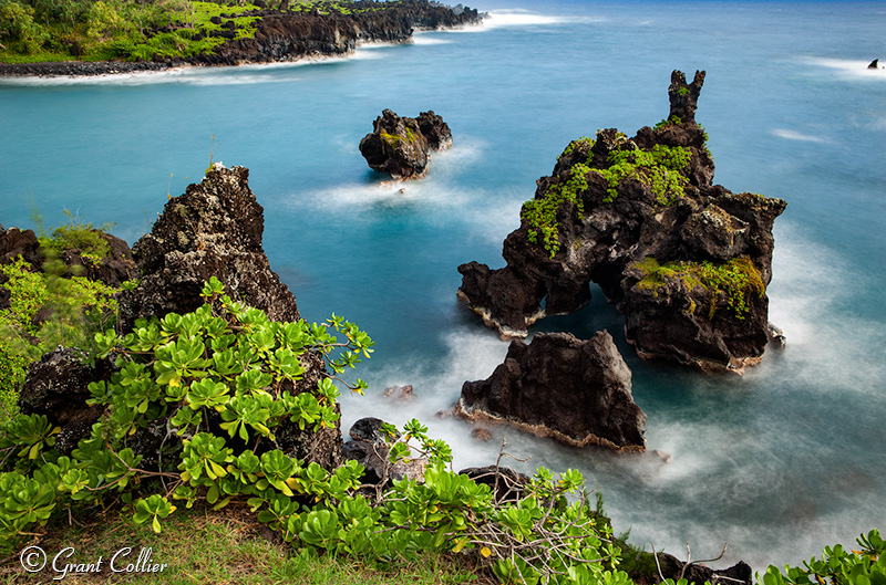 sea stacks, Maui, Pacific Ocean